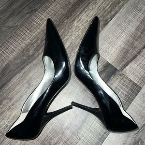 Guess stiletto black heels
